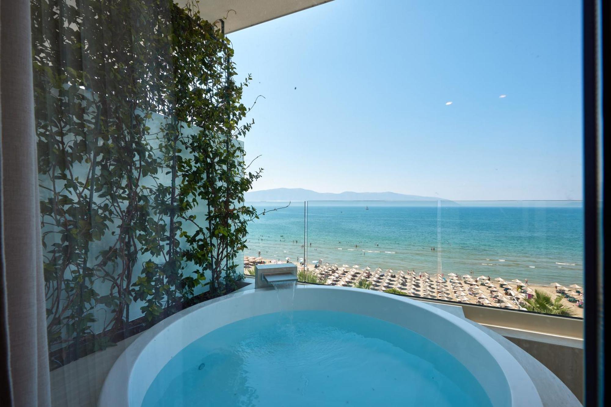 Valis Luxury Hotel Vlorë 외부 사진