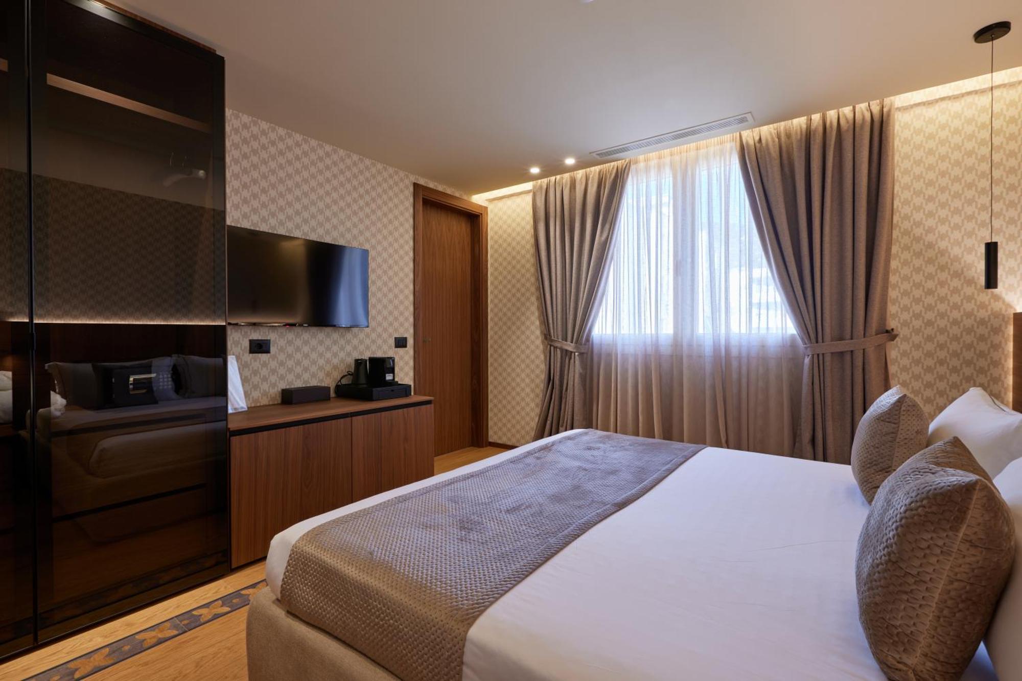 Valis Luxury Hotel Vlorë 객실 사진
