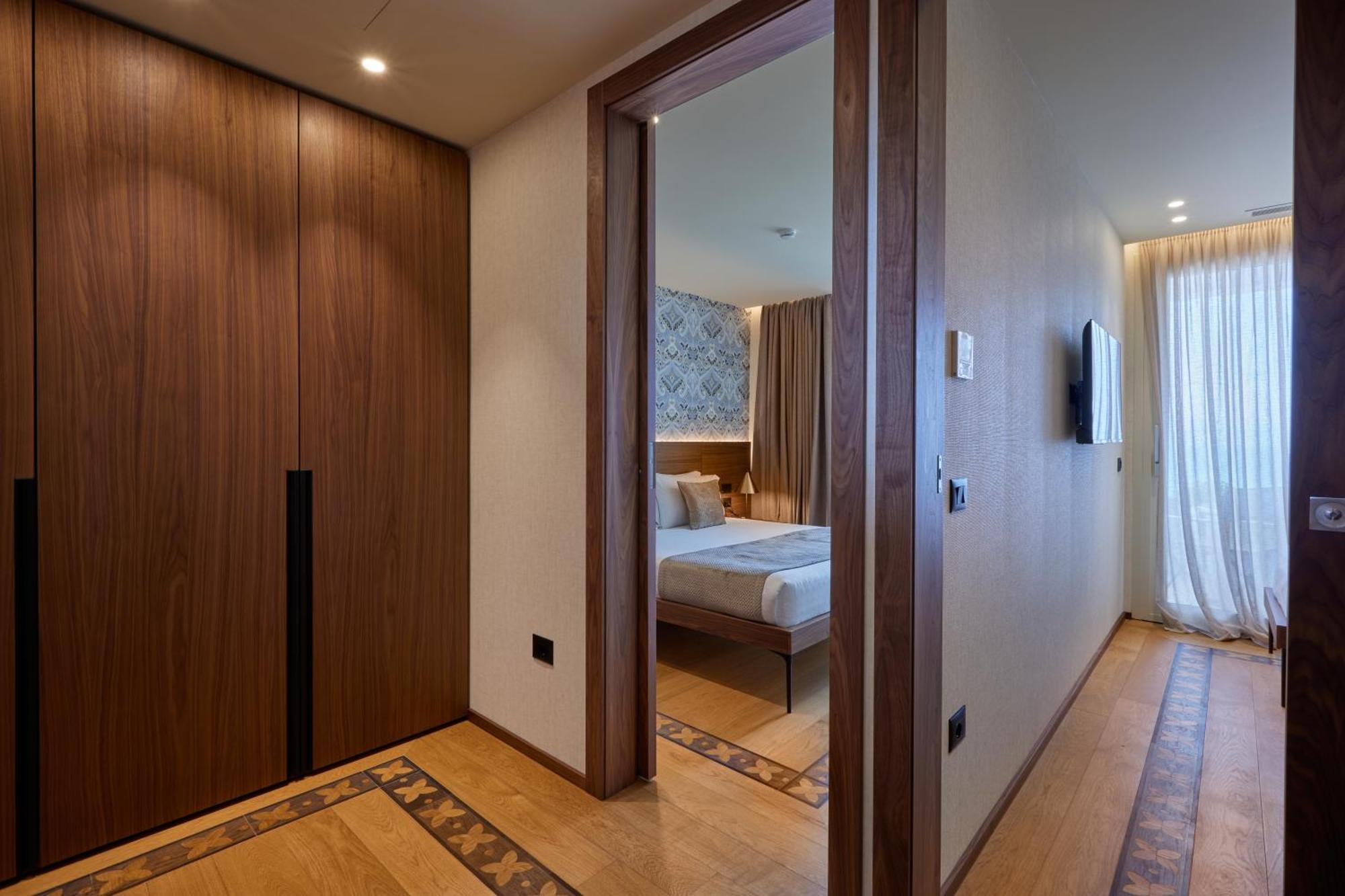 Valis Luxury Hotel Vlorë 외부 사진