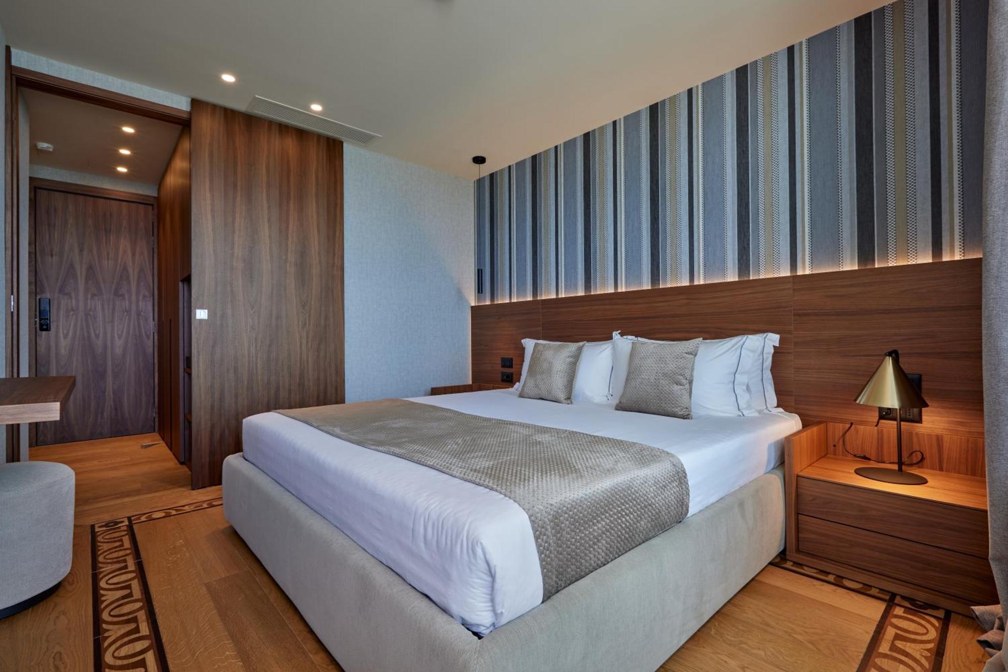 Valis Luxury Hotel Vlorë 외부 사진