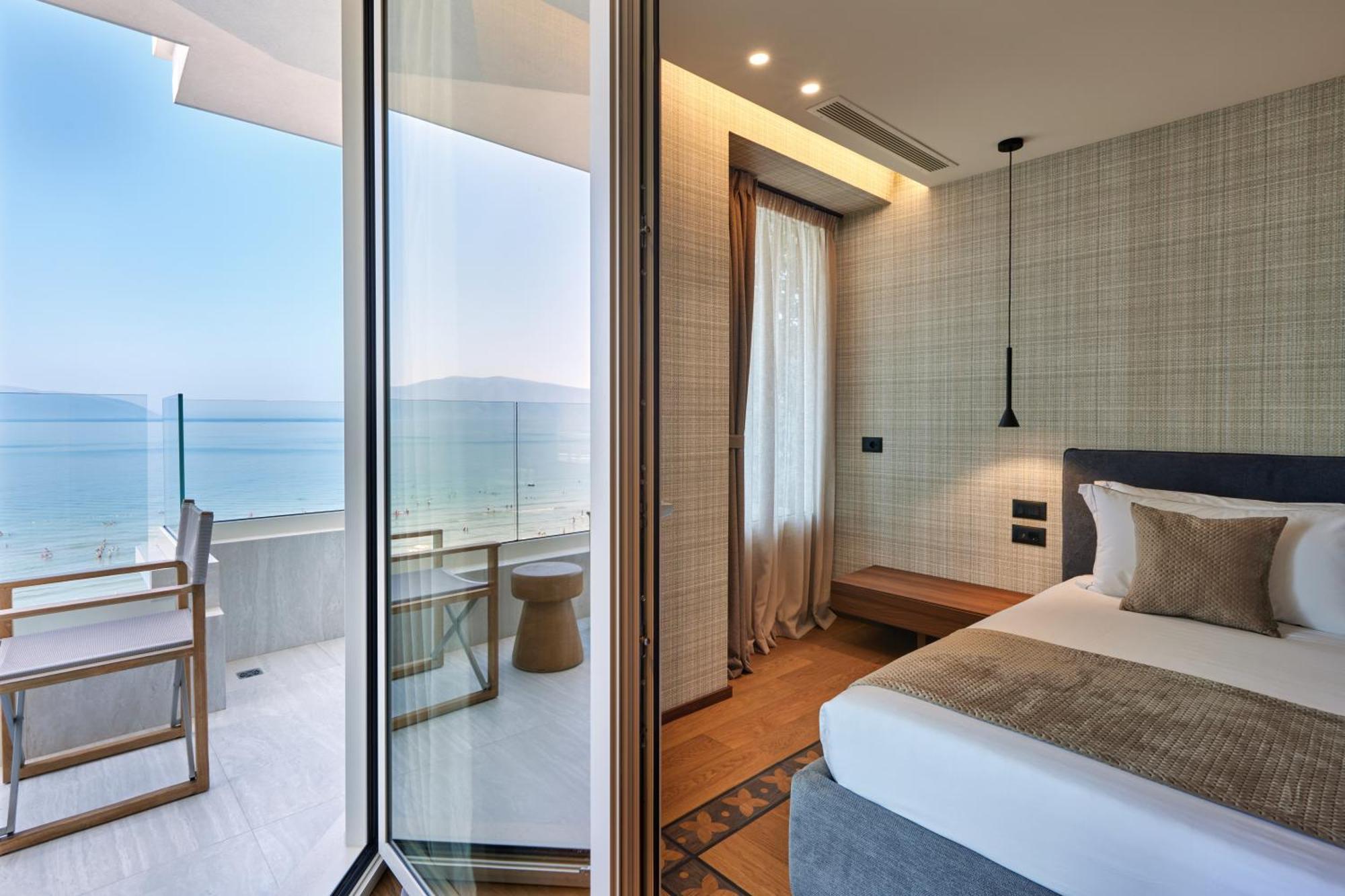 Valis Luxury Hotel Vlorë 외부 사진